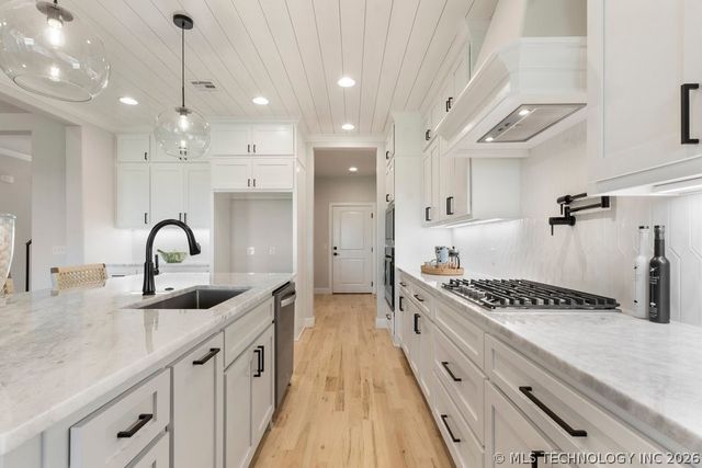 14244 S Delaware Place S, Bixby, OK 74008