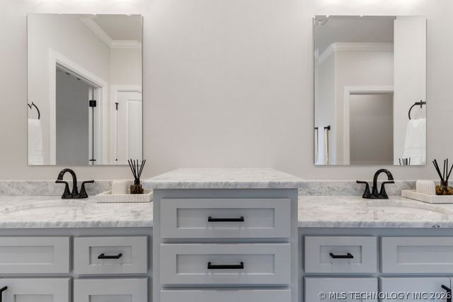 14244 S Delaware Place S, Bixby, OK 74008