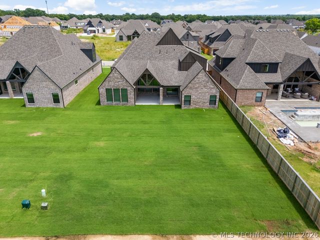 14244 S Delaware Place S, Bixby, OK 74008