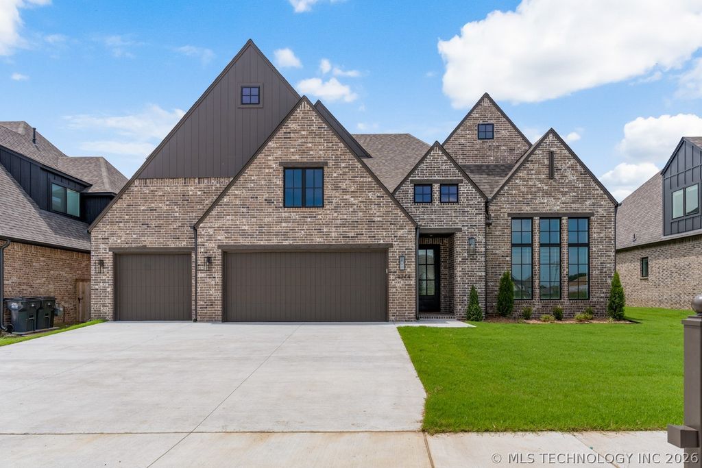 14244 S Delaware Place S, Bixby, OK 74008