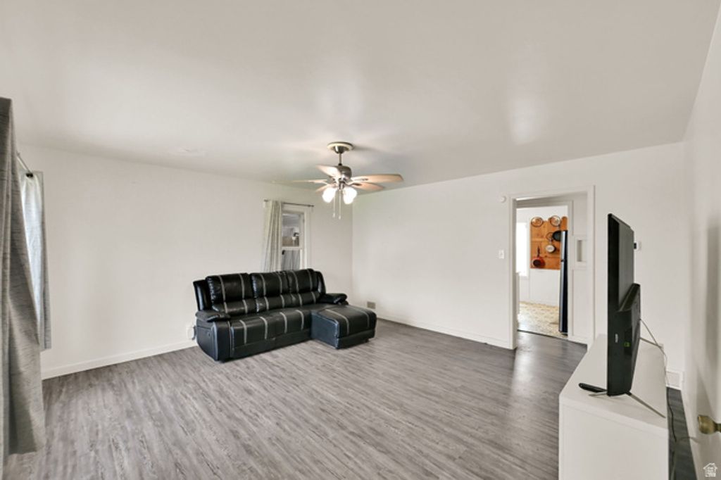 8795 W EDITH CIR, Magna, UT 84044 — photo 2