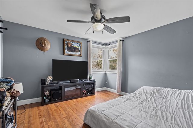 83 Bateman Avenue, Cranston, RI 02920