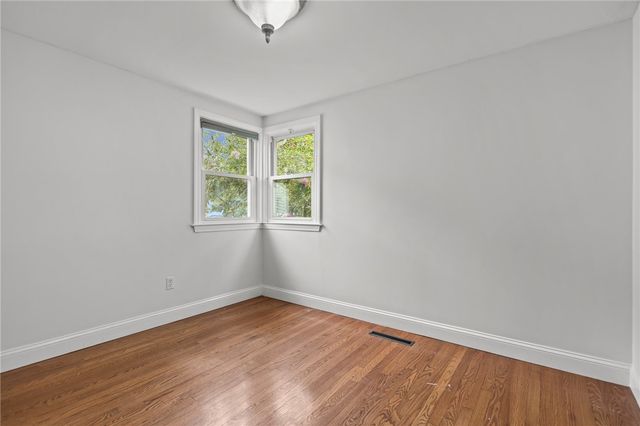 83 Bateman Avenue, Cranston, RI 02920
