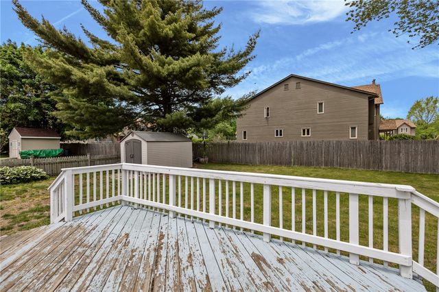 83 Bateman Avenue, Cranston, RI 02920