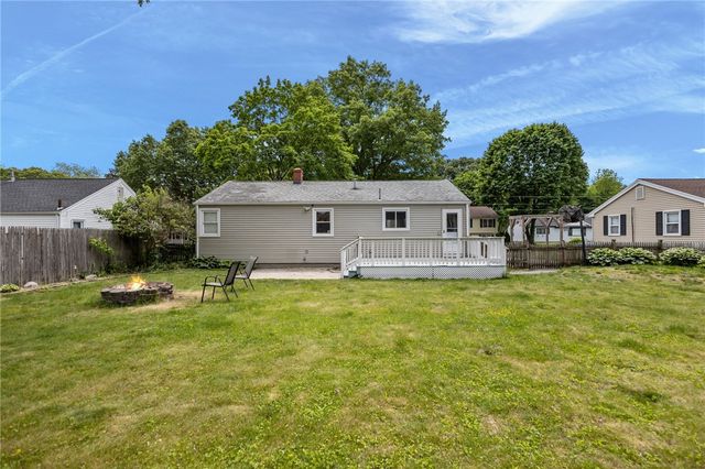 83 Bateman Avenue, Cranston, RI 02920