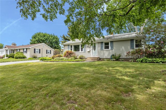 83 Bateman Avenue, Cranston, RI 02920