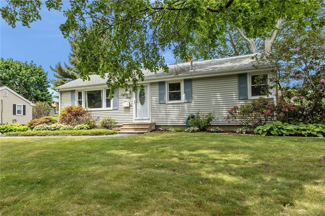 83 Bateman Avenue, Cranston, RI 02920
