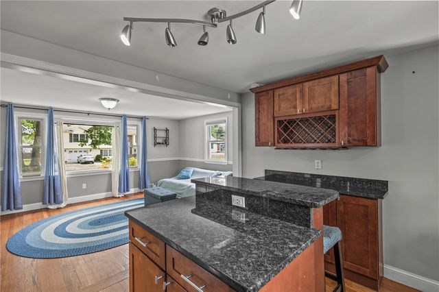 83 Bateman Avenue, Cranston, RI 02920