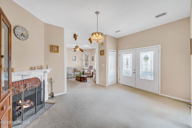 9 Maplewood Avenue, Keansburg, NJ 07734