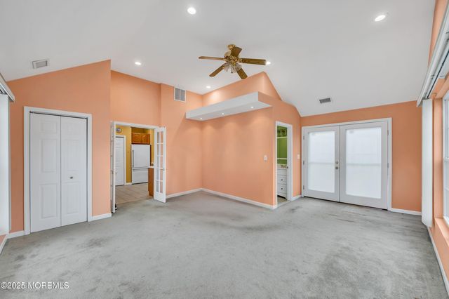 9 Maplewood Avenue, Keansburg, NJ 07734