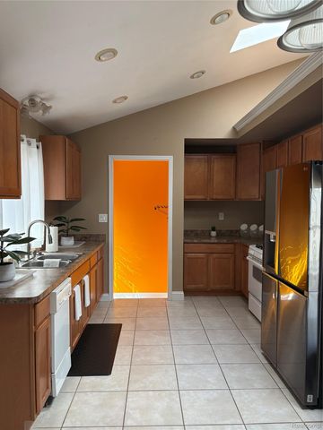 3928 Jackson Street, Dearborn Heights, MI 48125