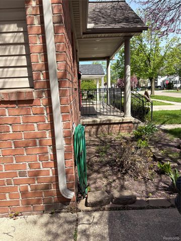 3928 Jackson Street, Dearborn Heights, MI 48125