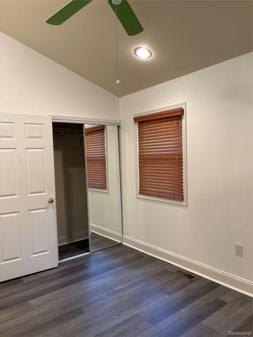 3928 Jackson Street, Dearborn Heights, MI 48125