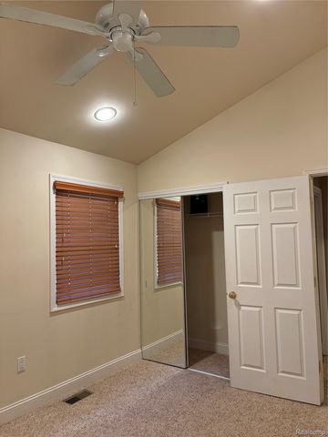 3928 Jackson Street, Dearborn Heights, MI 48125