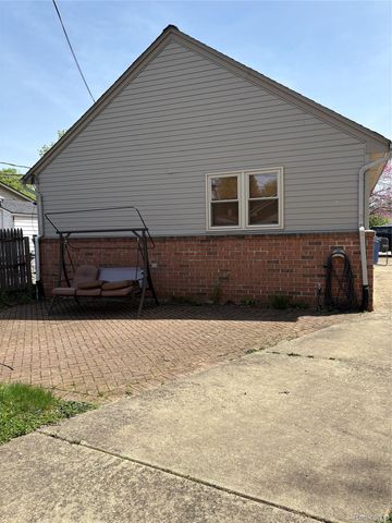 3928 Jackson Street, Dearborn Heights, MI 48125