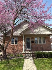 3928 Jackson Street, Dearborn Heights, MI 48125