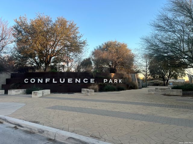 121 W Mitchell, San Antonio, TX 78204