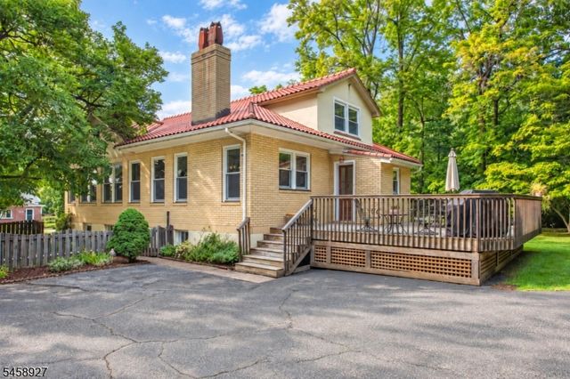 580 Wyckoff Ave, Mahwah Twp., NJ 07430