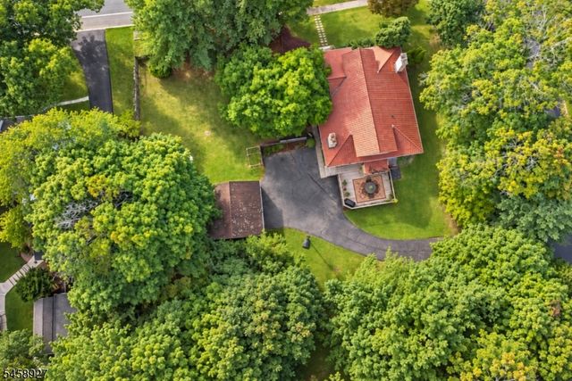 580 Wyckoff Ave, Mahwah Twp., NJ 07430