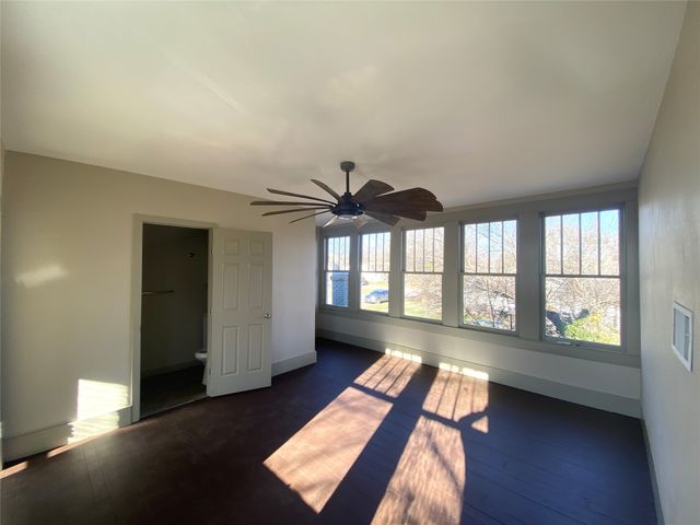 705 W 9th Street, Cisco, TX 76437