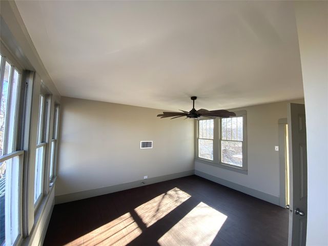 705 W 9th Street, Cisco, TX 76437