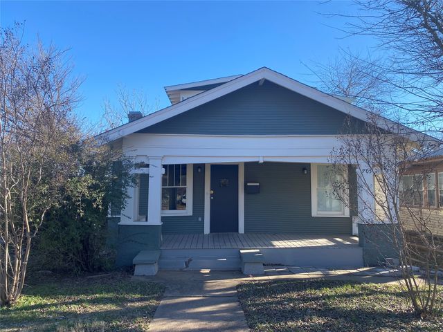 705 W 9th Street, Cisco, TX 76437