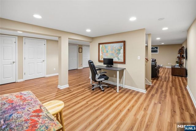 694 Blauvelt Drive, Oradell, NJ 07649