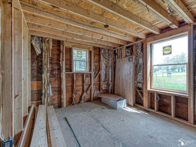 13680 Martinsville Road, Carleton, MI 48117