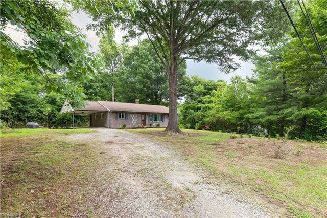 1532 Harrison Street, Reidsville, NC 27320