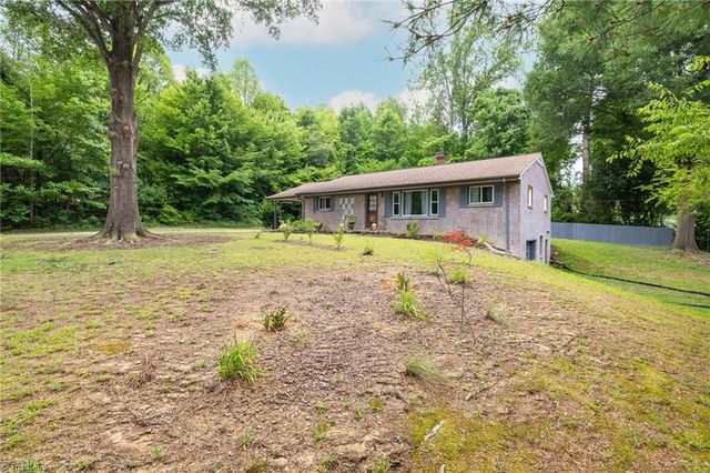 1532 Harrison Street, Reidsville, NC 27320