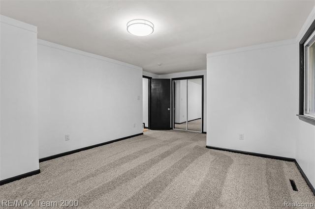 12930 Beech Daly Road, Redford, MI 48239