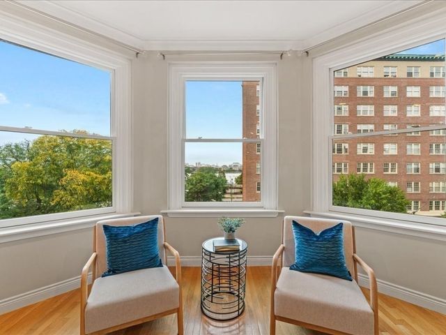 4 Charlesgate East 404, Boston, MA 02215