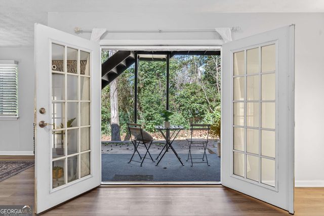 2396 Lawrenceville Highway G, Decatur, GA 30033