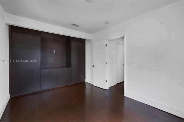 7020 NE 5th Ave, Miami, FL 33138