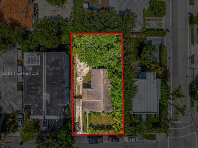7020 NE 5th Ave, Miami, FL 33138