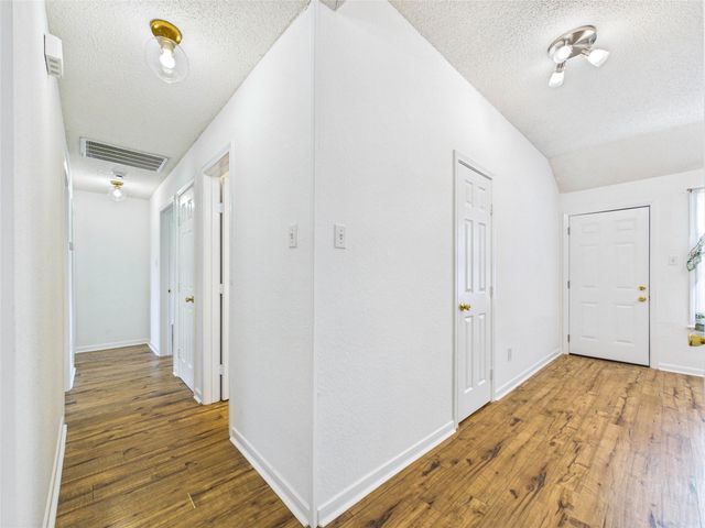 2955 County Road 855c, Alvin, TX 77511
