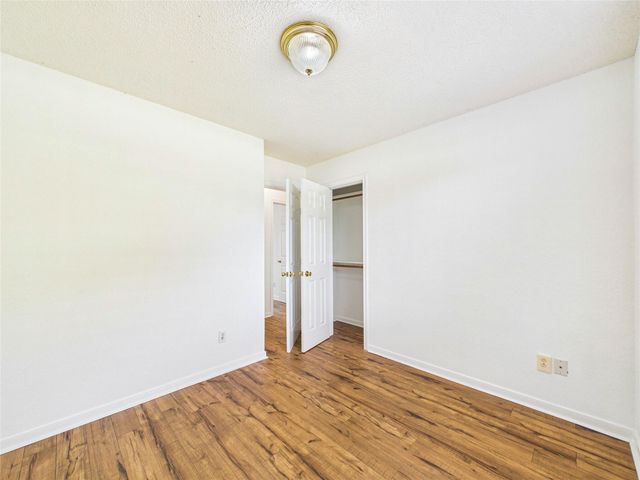 2955 County Road 855c, Alvin, TX 77511