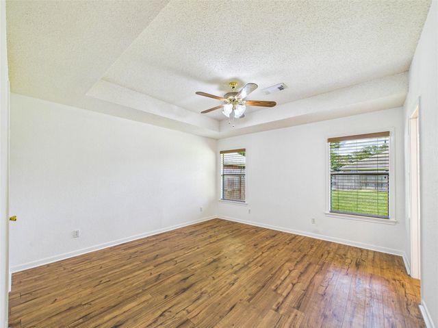 2955 County Road 855c, Alvin, TX 77511