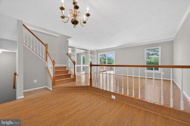 14113 WINDING RIDGE LN, Centreville, VA 20121