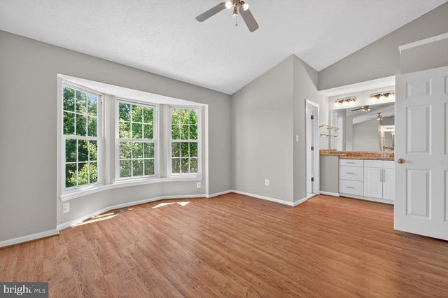 14113 WINDING RIDGE LN, Centreville, VA 20121