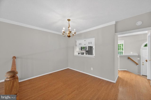 14113 WINDING RIDGE LN, Centreville, VA 20121