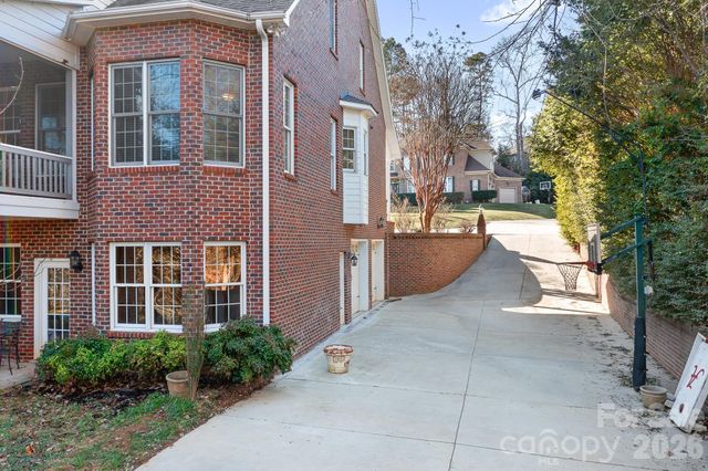 214 Lytham Lane, Stanley, NC 28164