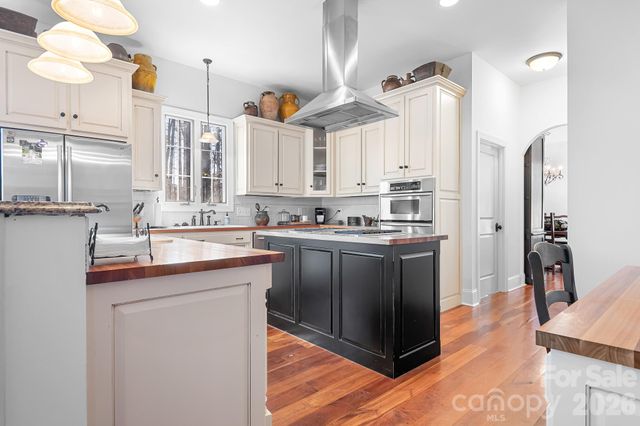 214 Lytham Lane, Stanley, NC 28164