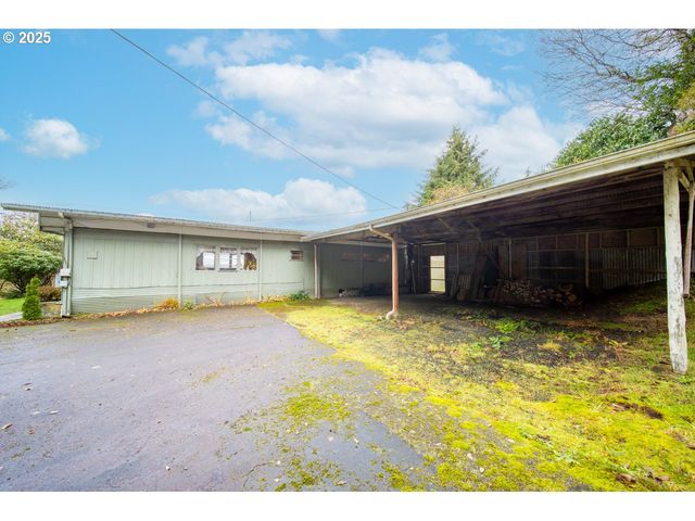 1900 ROWE St, Reedsport, OR 97467