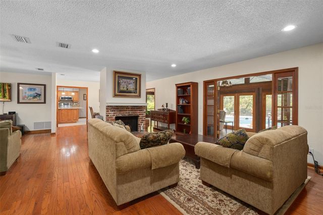 3 OLD POST ROAD, Longwood, FL 32779