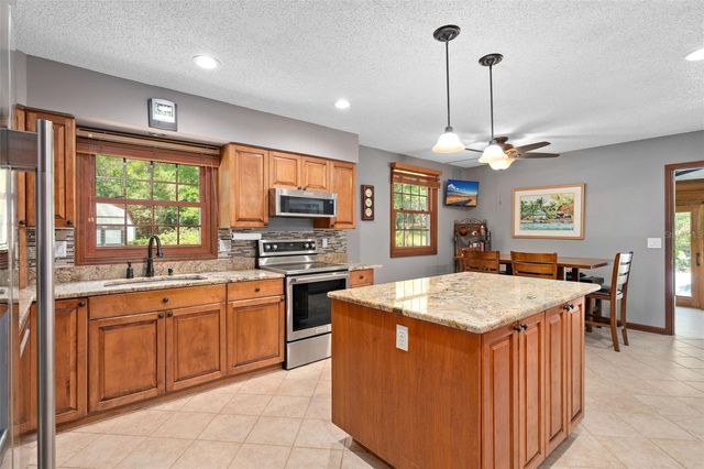 3 OLD POST ROAD, Longwood, FL 32779