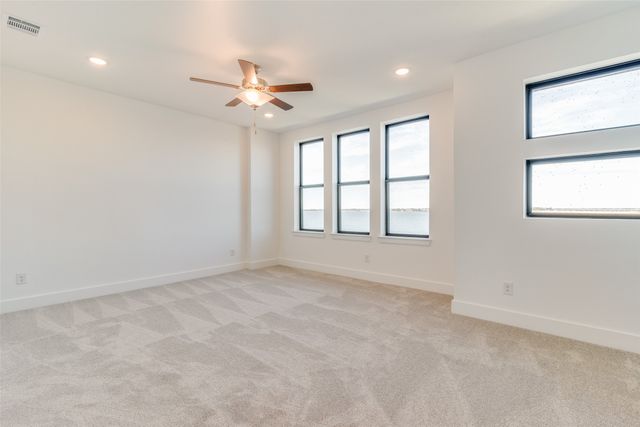 800 War Admiral Drive, Rowlett, TX 75088