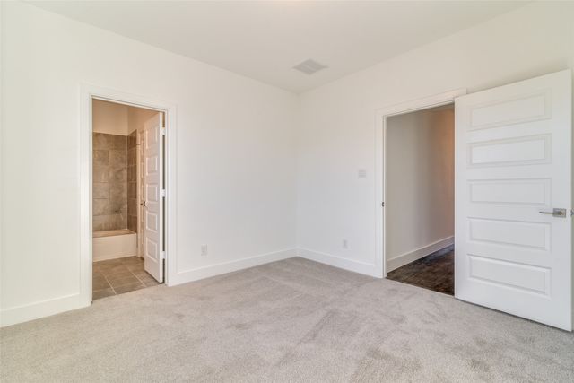800 War Admiral Drive, Rowlett, TX 75088