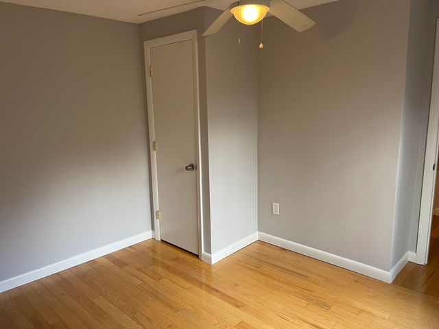 12 Victoria Drive, Merrimack, NH 03054