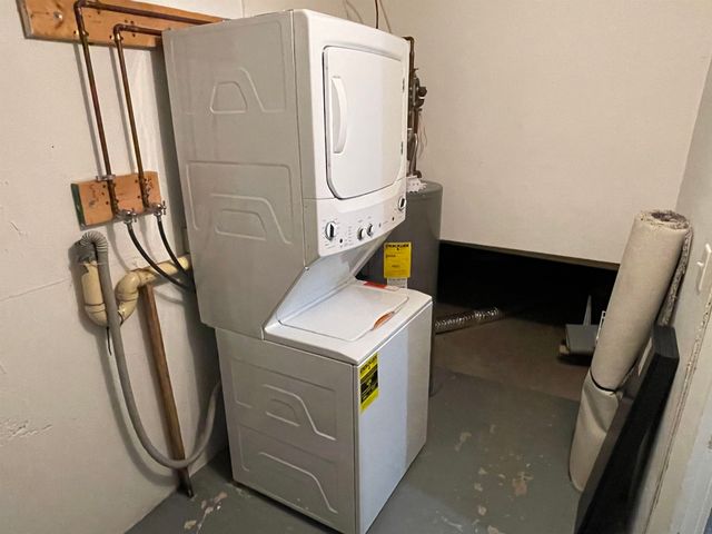 12 Victoria Drive, Merrimack, NH 03054